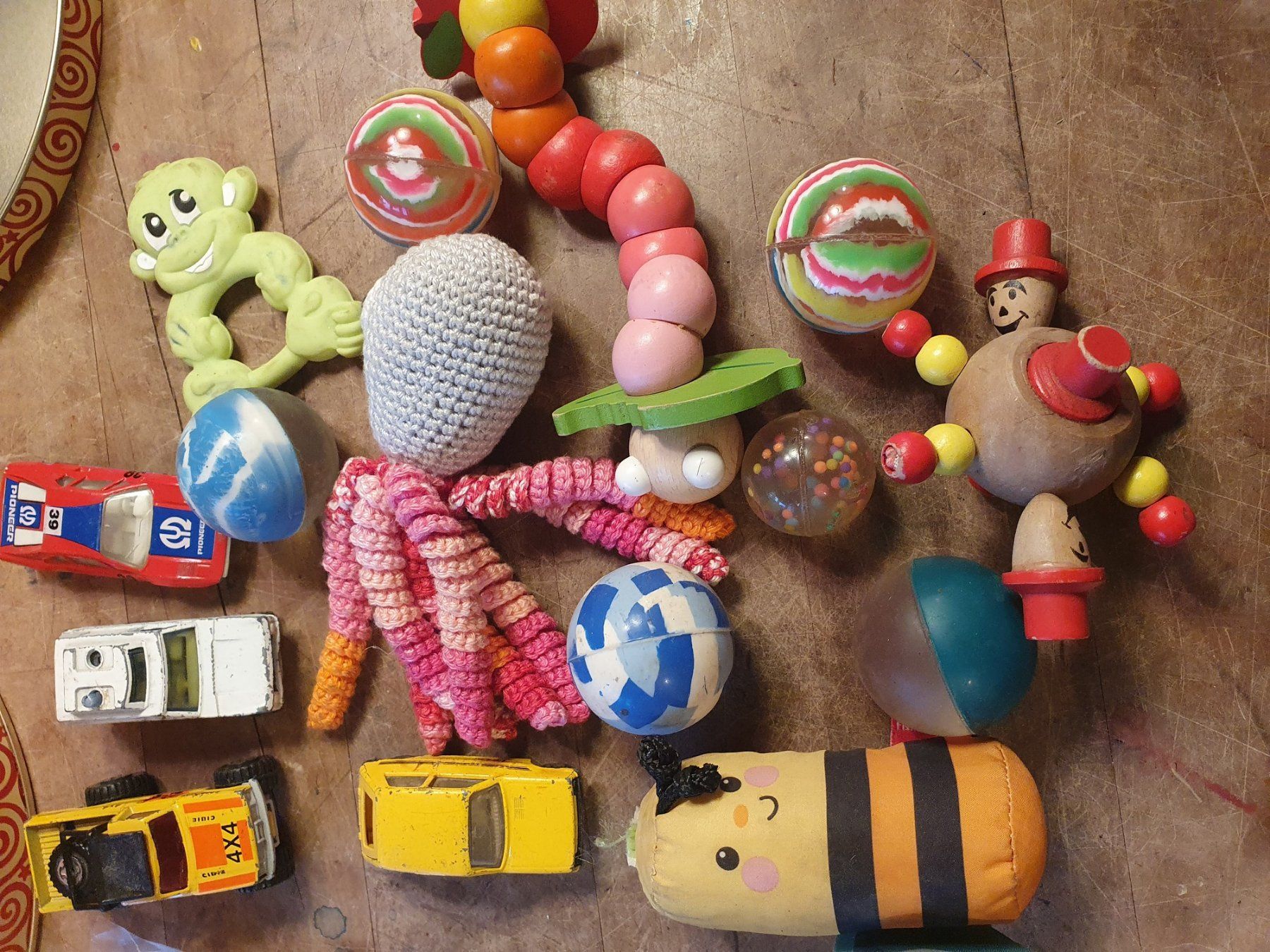 Giocattoli: Div Kinderspielzeug in Bechbüchse – Usato da Zürich venduto da loosebone 1