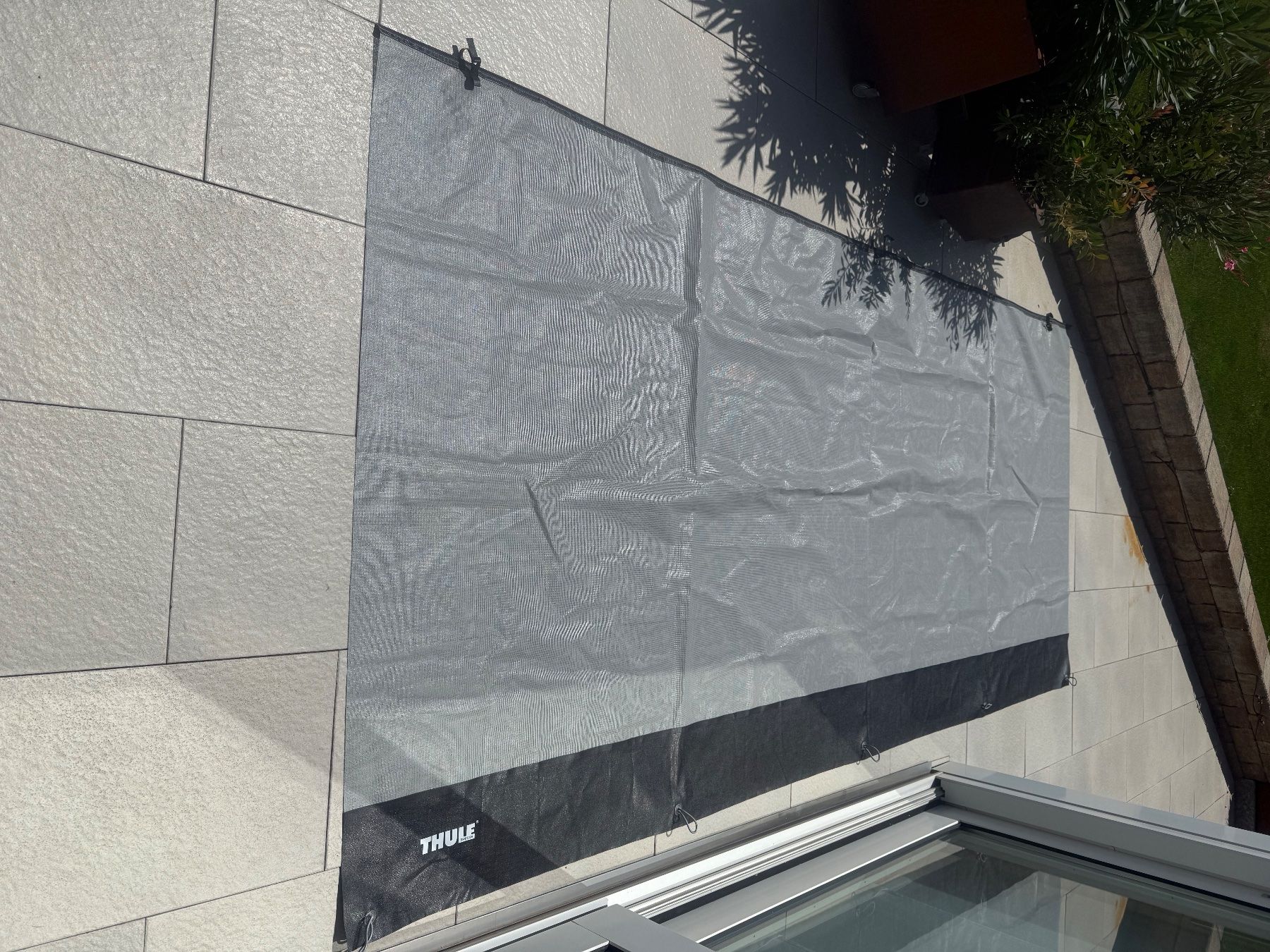 Thule Tende da sole: Thule Sunblocker Vorderwand – Usato da Wilderswil venduto da floh1969