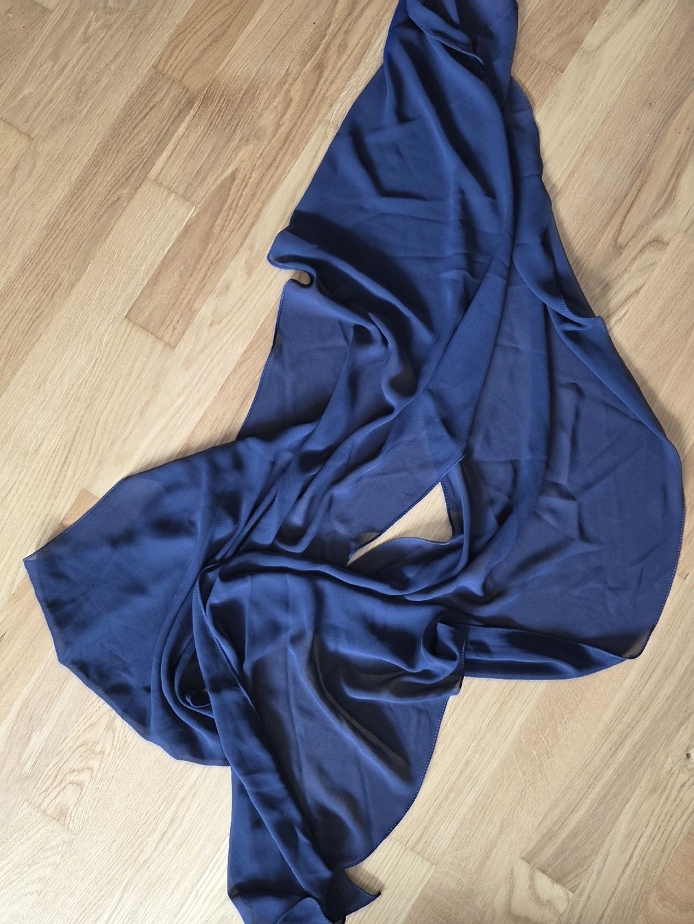 Vestiti: Kleid mit Schal von Weise – Usato da Solothurn venduto da leo_8kdh 3