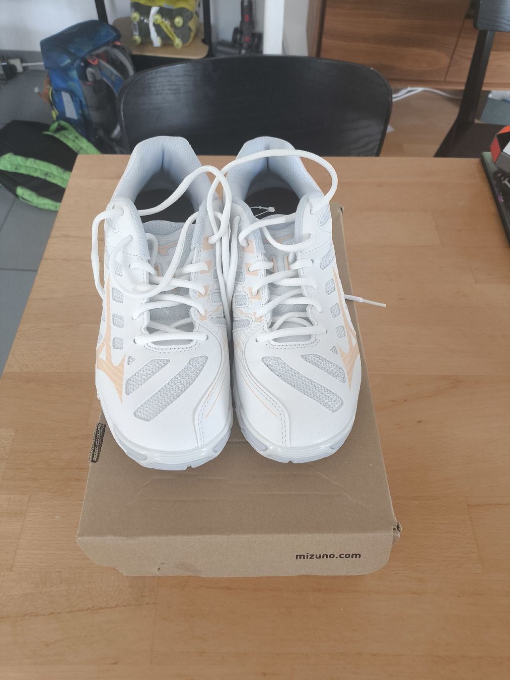 Mizuno Chaussures femmes: Mizuno Wave Voltage Women Grösse 40 – Neuf (Voir description) à Hedingen par Kafi5 2