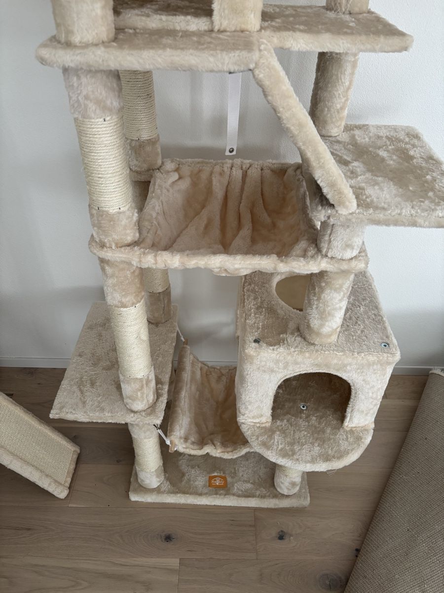 Tiragraffi: Kratzbaum Katzen 180cm beige – Nuovo (secondo la descrizione) da Lömmenschwil venduto da tmr_xx 6