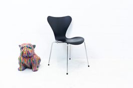 Fritz Hansen 3107 Stuhl Schwarz - 4 Stück verfügbar