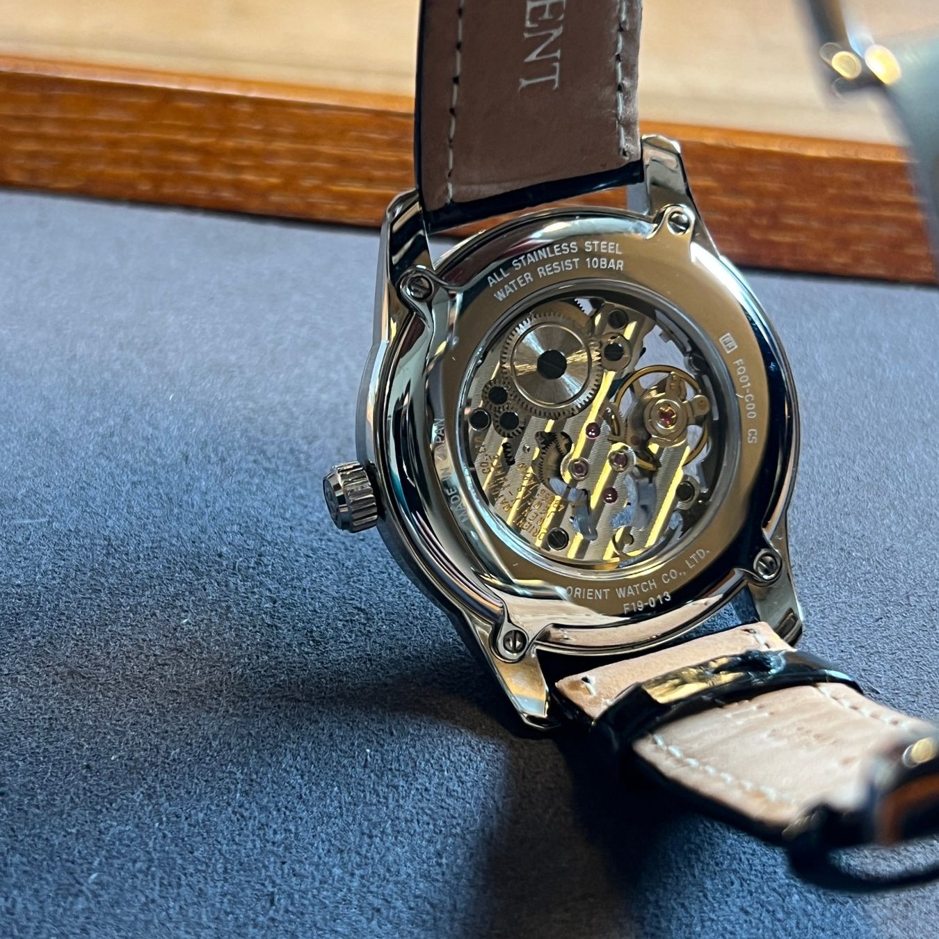 Orient Uhren: Orient Royal Orient Skeleton Power Reserve WE0031FQ – Gebraucht aus Carouge GE von Watchaser 4