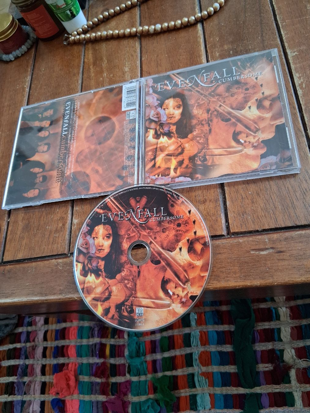 CDs: evenfall- cumbersome – Gebraucht aus St-Cergue von VeganWarrior