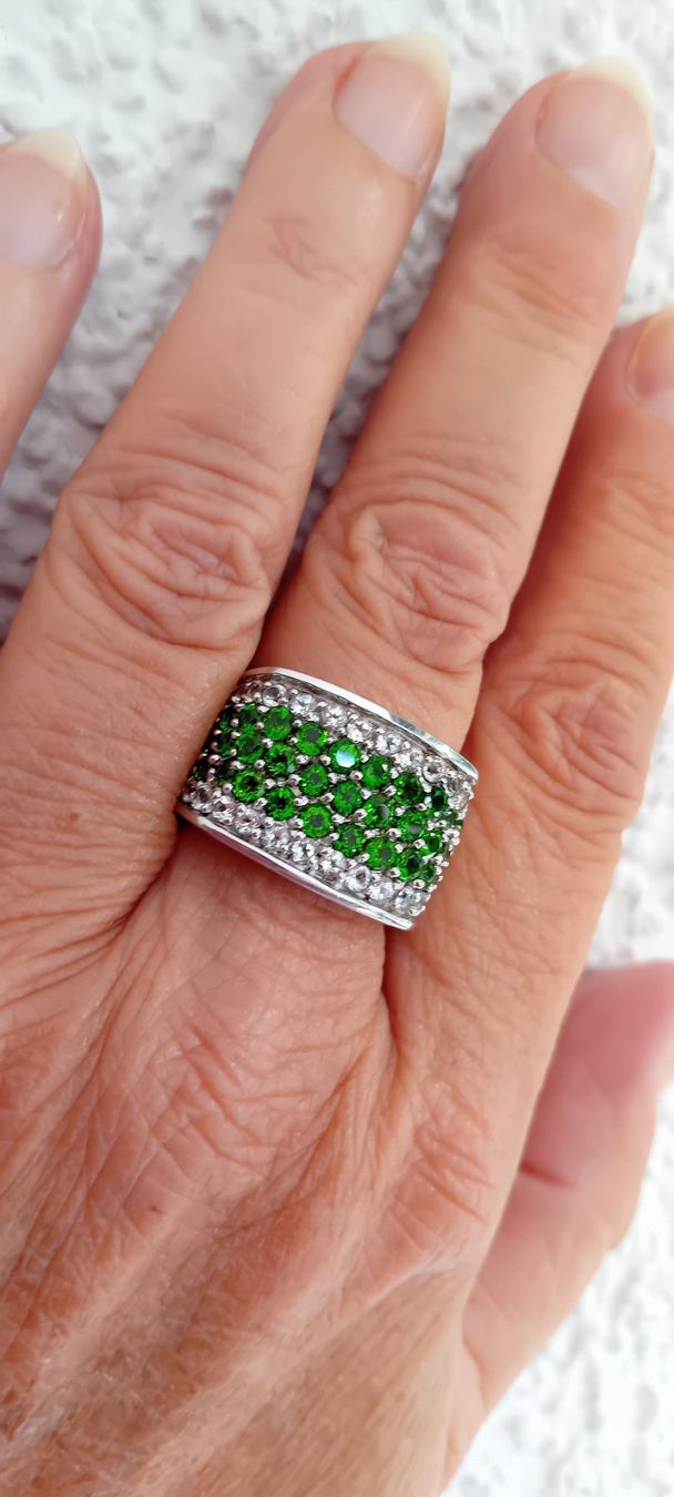 Ringe: Silber Cocktailring mit Chromdiopsid Weisstopas – Gebraucht aus Stans von wer_fd5f 5