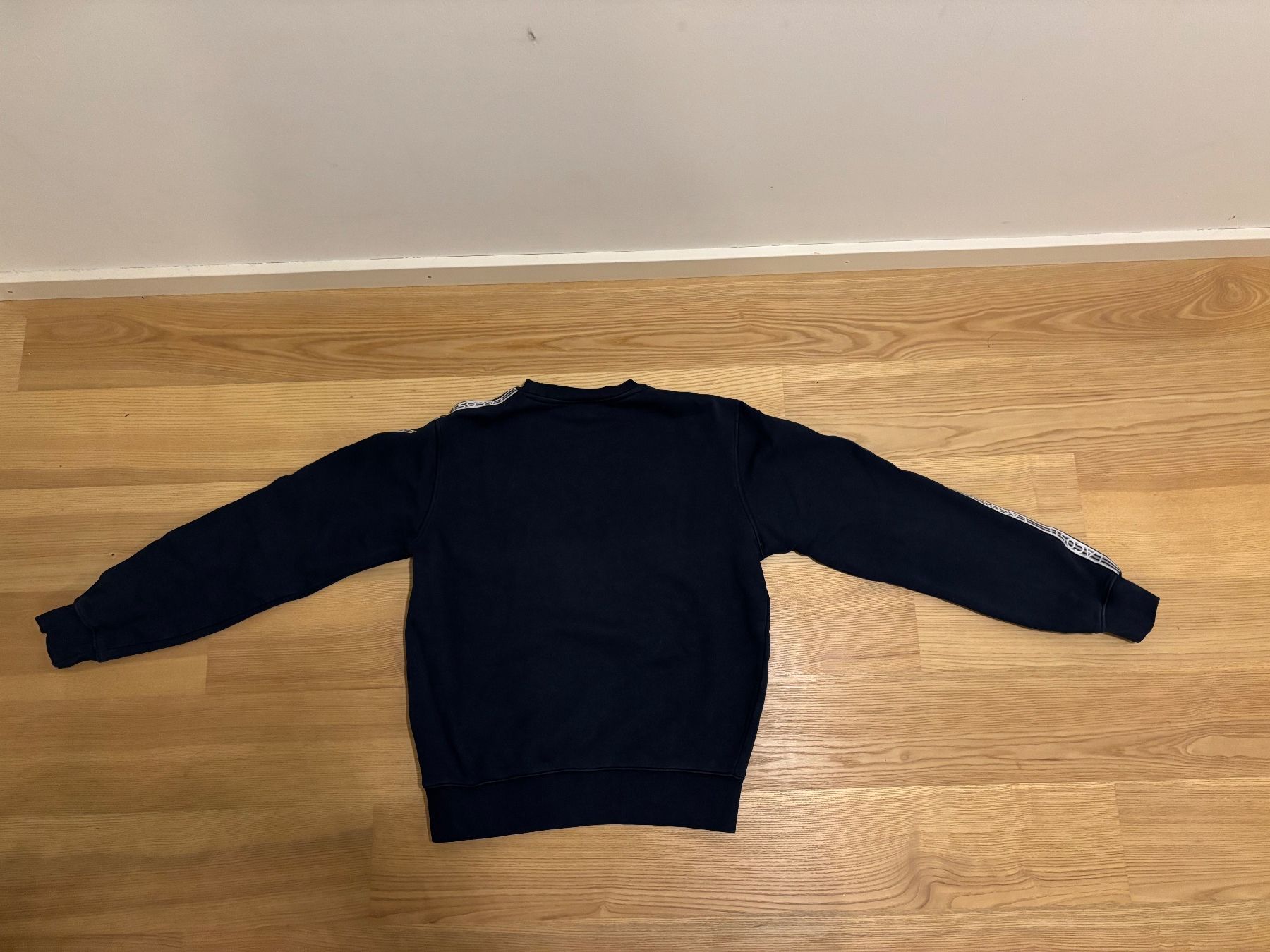 Lacoste Maglioni & Felpe: Lacoste sweatshirt – Nuovo (secondo la descrizione) da Zürich venduto da jan_by2d 1
