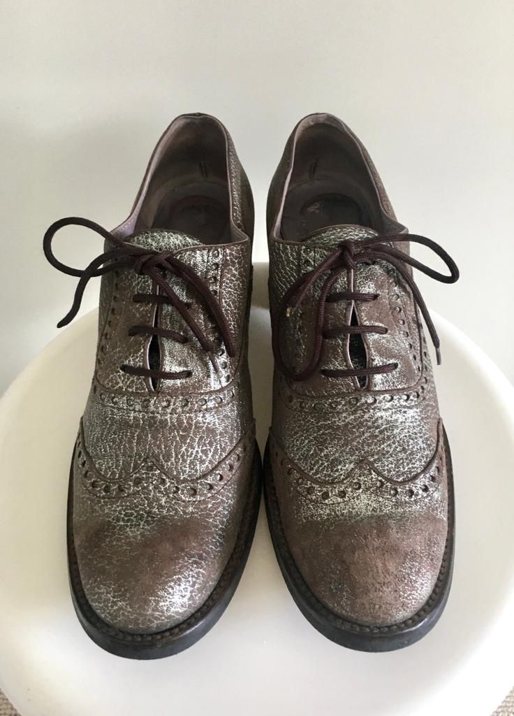 Maliparmi Damenschuhe: Maliparmi Schuhe, Gr 37 1/2, Leder, Silber/grau – Gebraucht aus Dornach von Snow54 6