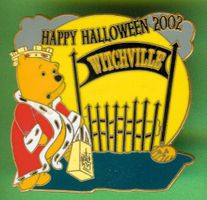 DISNEY  POOH  Happy Halloween 2002