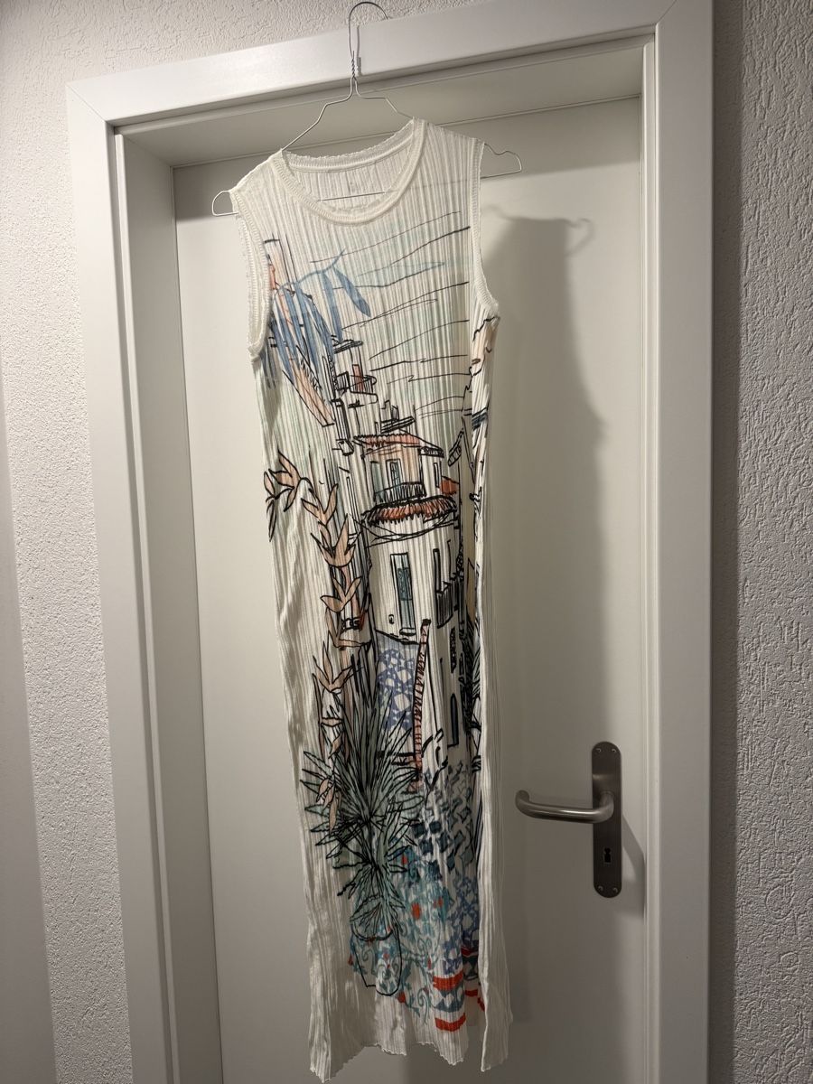 Marc Cain Robes: Strickkleid von Marc Cain Grösse S – Neuf (Voir description) à Worb par ecu91 1