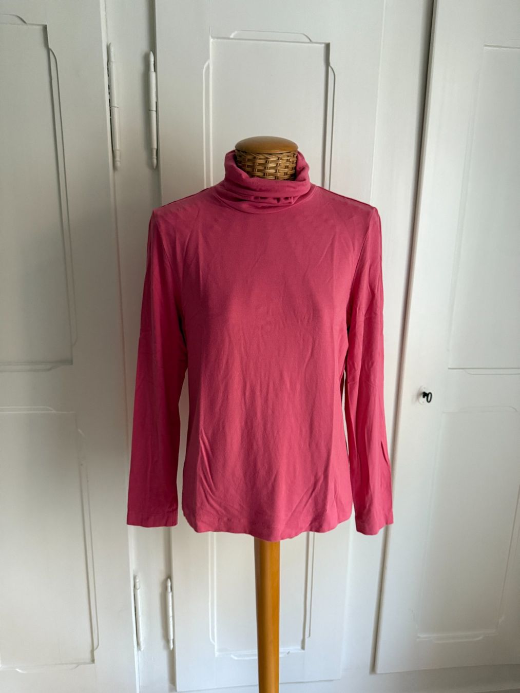Walbusch Pullover & Sweatshirts: WALBUSCH - Rollkragen Langarmshirt pink 40 – Gebraucht aus Zürich von Diazaio