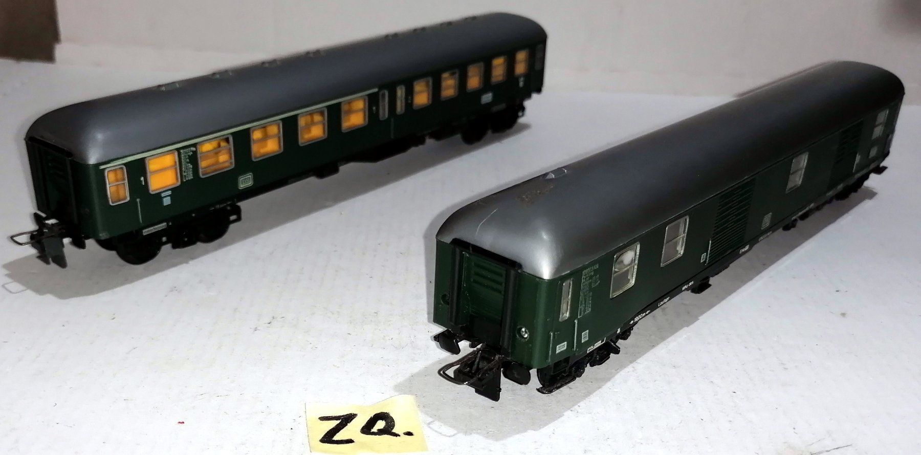 Trix Modellini di ferrovie: ZQ) Trix Express 2 Wagen – Usato da Brittnau venduto da Regina35 1
