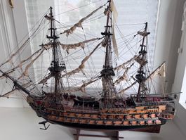 Annonce pour passionnés de maquettes navales
