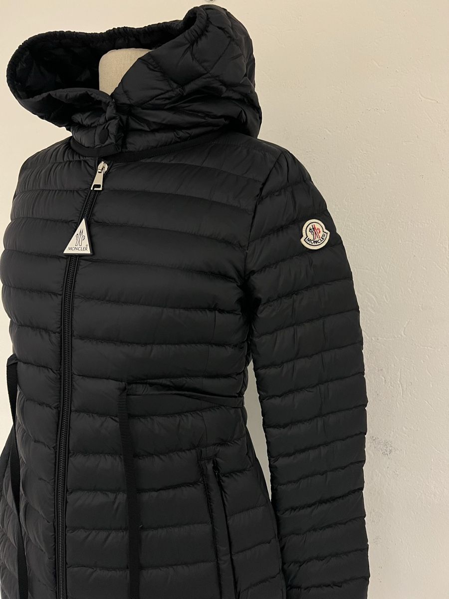 Moncler Vestes: Moncler jacket  – Neuf avec emballage d'origine à Zürich par Claus-Zr 1