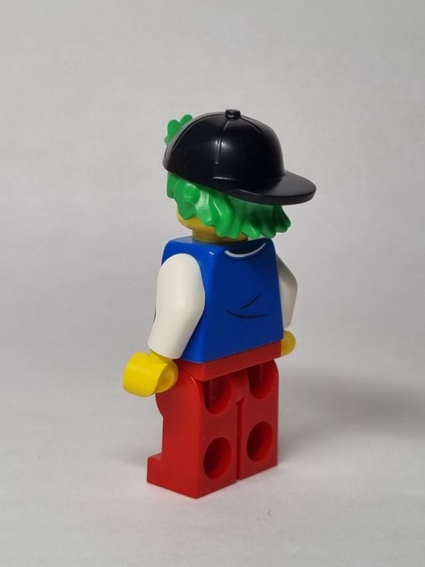 Lego Kit di costruzioni: LEGO BAM Easter 2025 Pirate Fan Boy – Nuovo (secondo la descrizione) da Basadingen venduto da NekoBricks 5