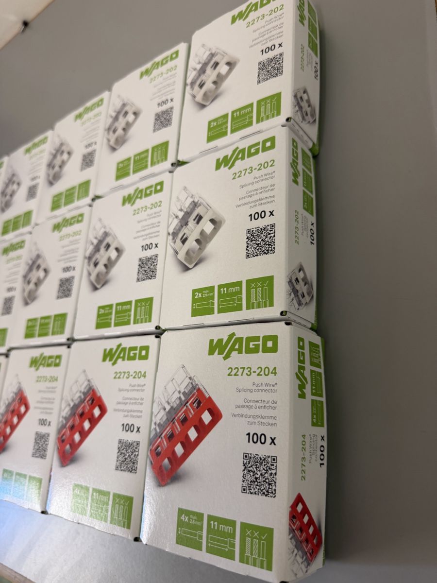 Wago Composants électroniques: Wago Klemmen diverse neu  – Neuf avec emballage d'origine à Zürich par papaplatte 3