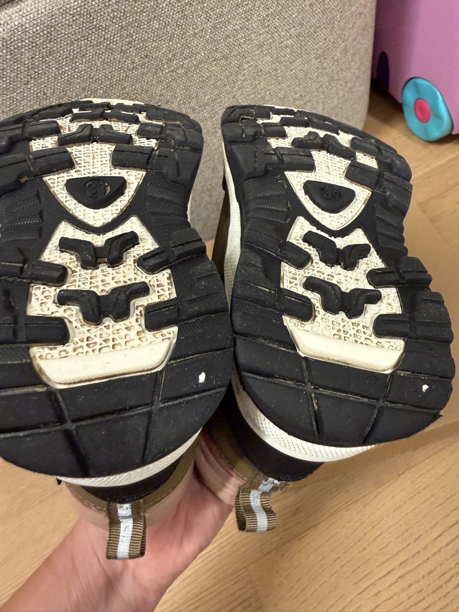 Schuhe für Jungen: Mikk-line Winterstiefel Gr. 31 – Gebraucht aus St. Gallen von gat_kp29 6