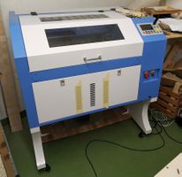 CO2 Laser Gravierer / Cutter 600x400 mm, 80W – für Bastler,