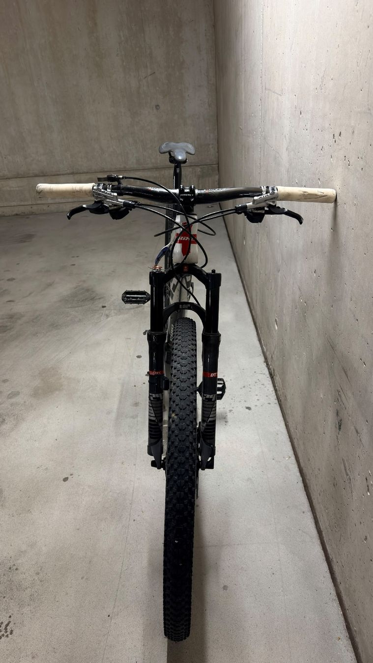 Bixs Velos: Bixs core Team Xtr – Gebraucht aus Winterthur von rob_27dm 6