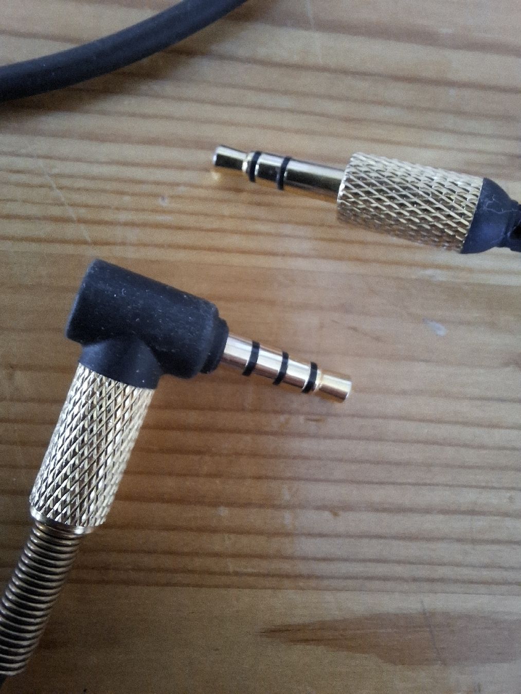 Marshall Cavi: Câble audio Marshall Jack – Nuovo (secondo la descrizione) da Neuchâtel venduto da FloKo88