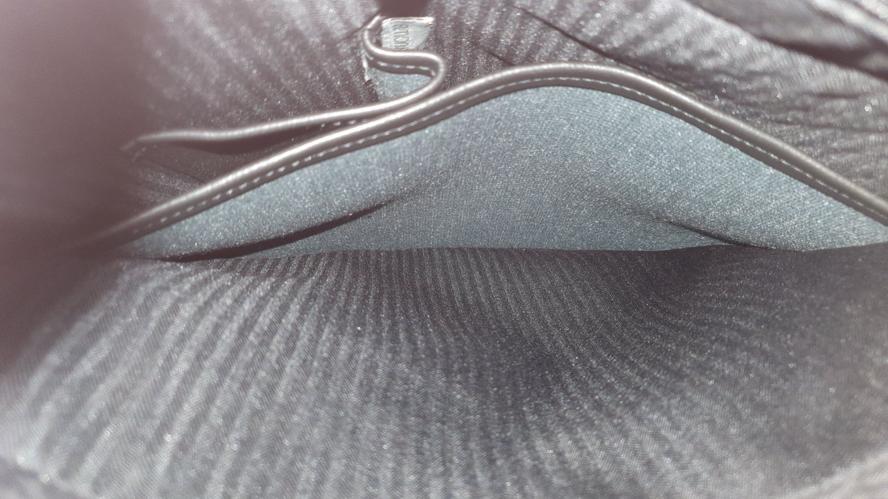 Borse da donna: Umhängetasche/ Handtasche, Einzelstück – Nuovo e nell'imballaggio originale da Niederlenz venduto da clea50 7