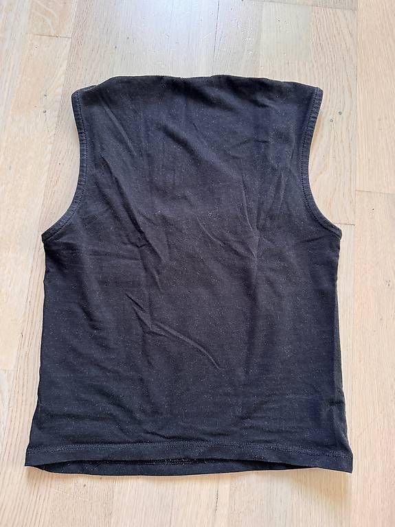 Stradivarius Tops: Schwarzes Stradivarius Top – Neu (gemäss Beschreibung) aus Arlesheim von dan_vv9f 1