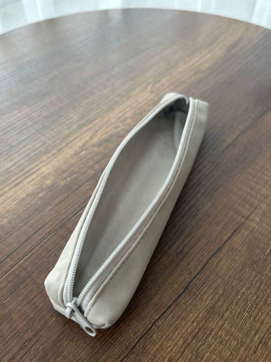 Plumiers: Etui hellgrau – D'occasion à Lenzburg par ofa_6t2z 2