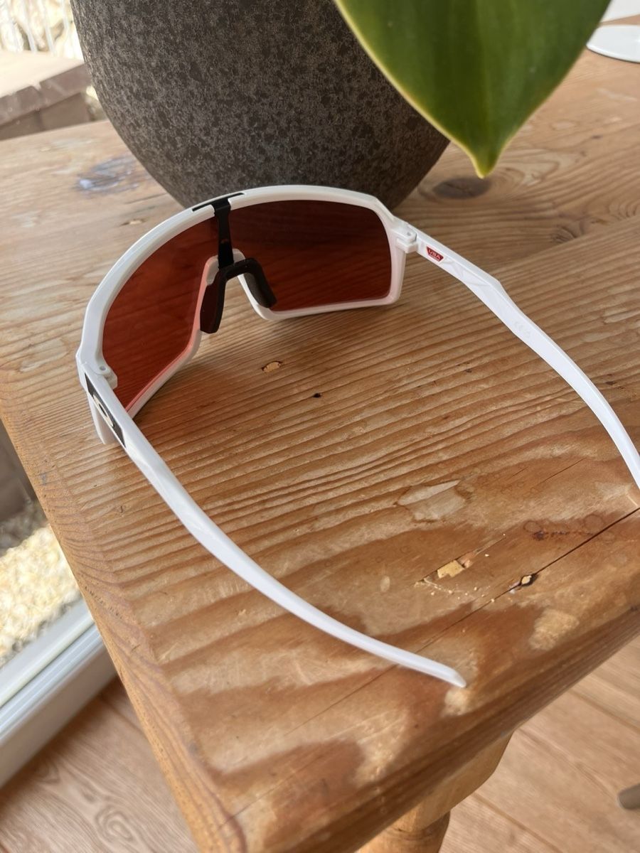 Oakley Brillen & Gläser: Lunettes de soleil Oakley, monture blanche – Gebraucht aus Sorens von lor_mt5w 4