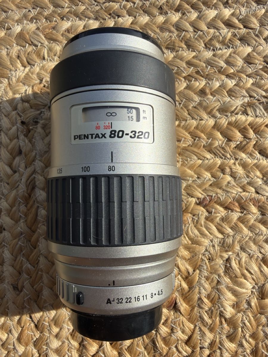 Pentax Obiettivi: Pentax 80-320 zoom lens – Usato da Mont-sur-Lausanne venduto da sashwindow