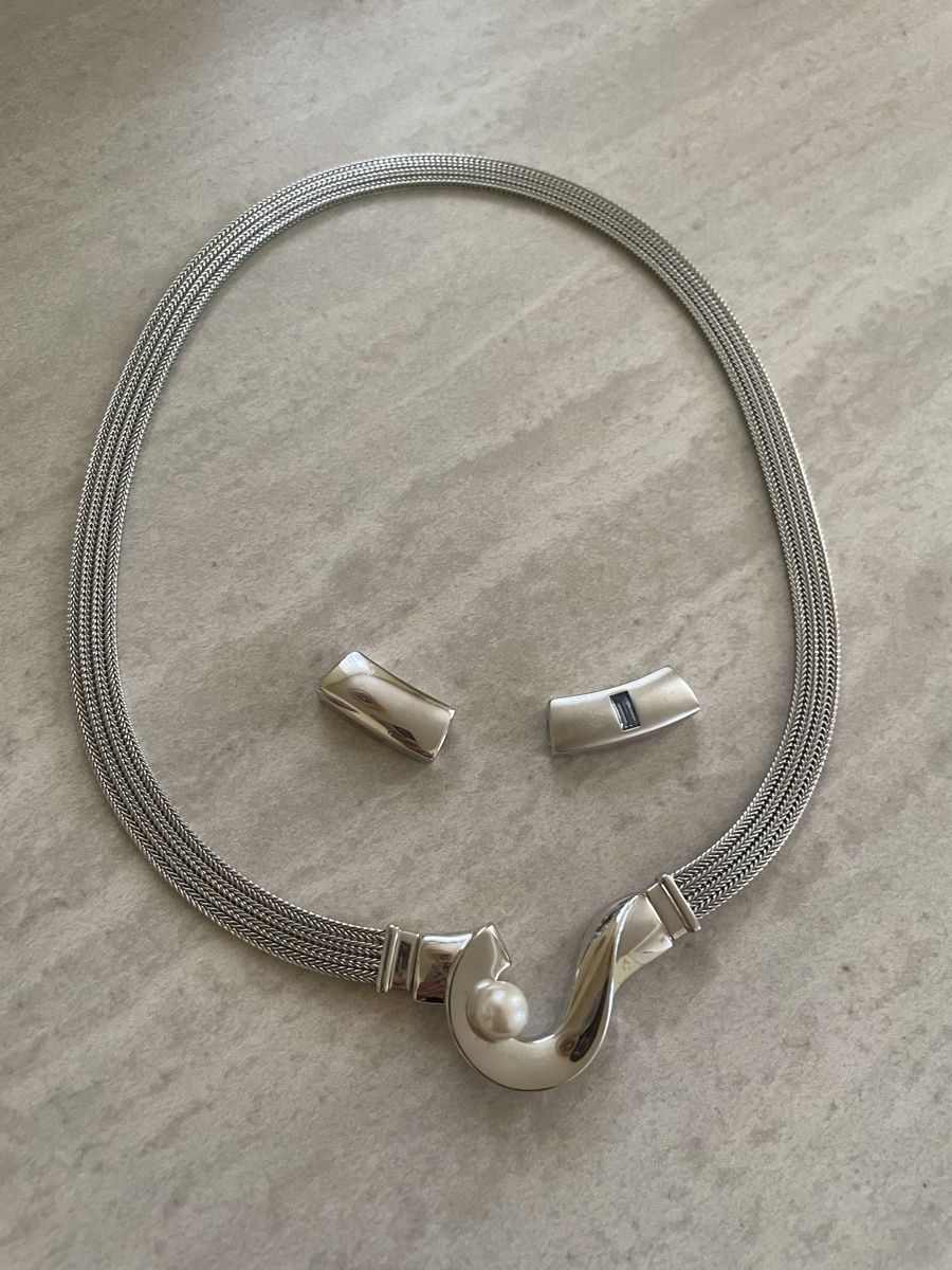 Pierre Lang Colliers: Halsband mit Einsätze Pierre Lang  – D'occasion à Flawil par Naphtali