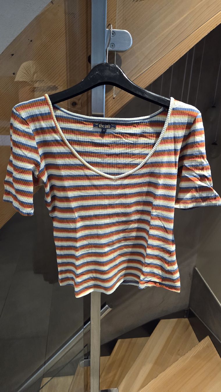 T-Shirts: King Louie Shirt – Gebraucht aus Winterthur von sandi99 2