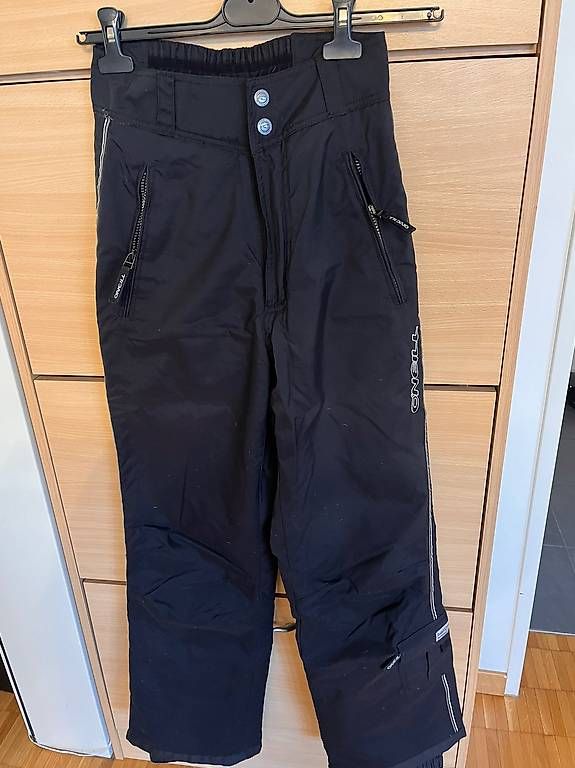 Completi & Tailleur: Set giacca e pantaloni sci/snowboard ONEILL – Usato da Jona venduto da sen_vd8v 2