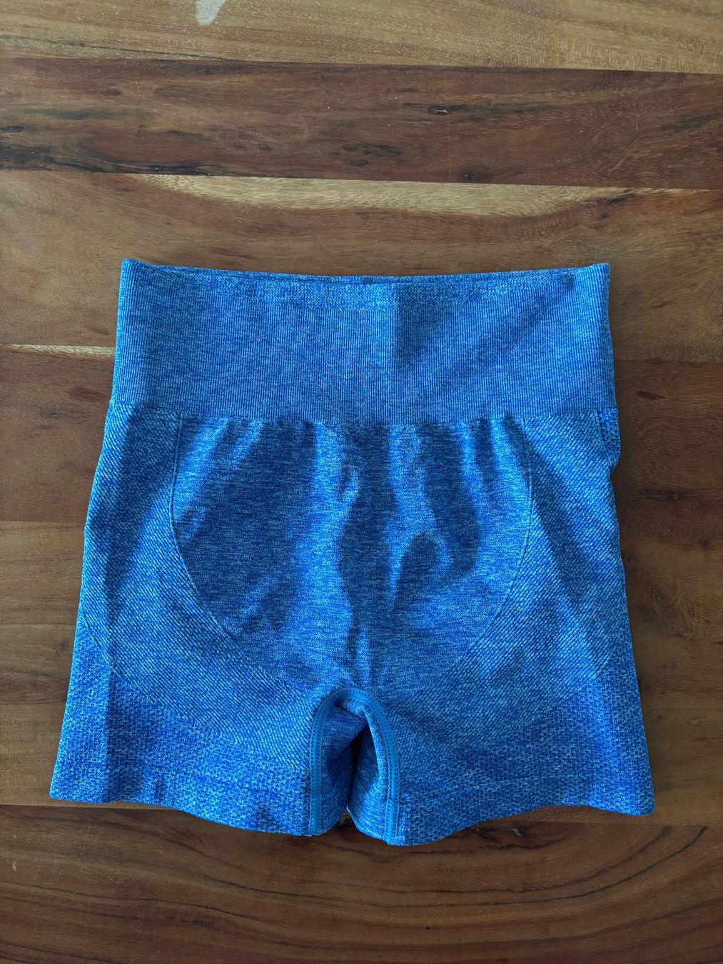 Pantaloni: Shorts Damen blau Gr S – Usato da Glattpark(Opfikon) venduto da Mrs.R0bins0n