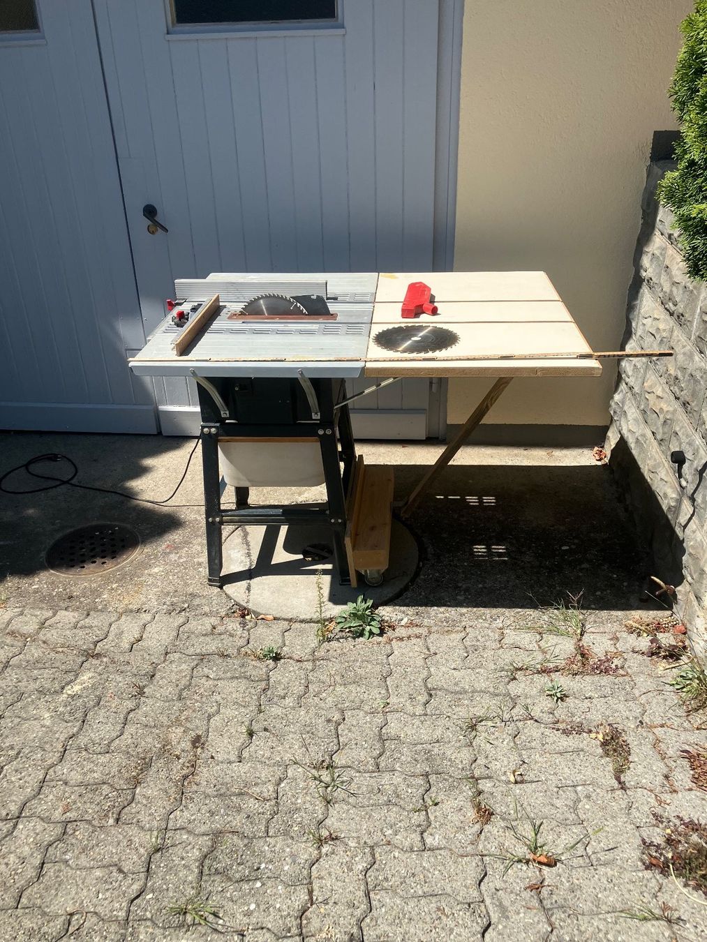 Einhell Sägen: Tischkreissäge Einhell TKS 250 – Gebraucht aus Veltheim AG von Cat12 1