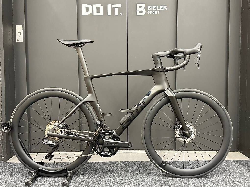 Velos: BMC Teammachine R 01 FOUR Gr. 56 – Gebraucht aus Chur von bielersport_ch