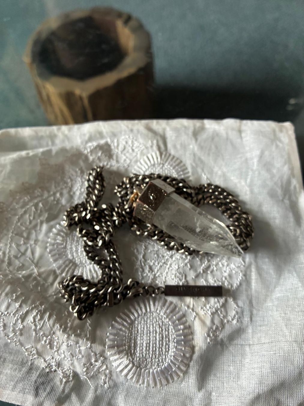 Givenchy Colliers: Givenchy – Neuf (Voir description) à Rümlang par har_z6qv 4