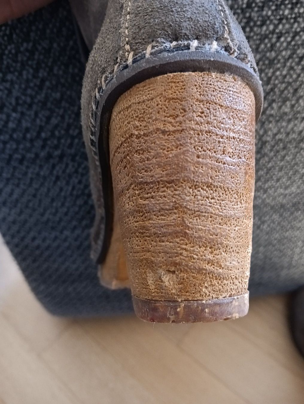 Art Damenschuhe: Bottines Art 38 en daim/talon bois – Gebraucht aus Corsier-sur-Vevey von SnomaS 8