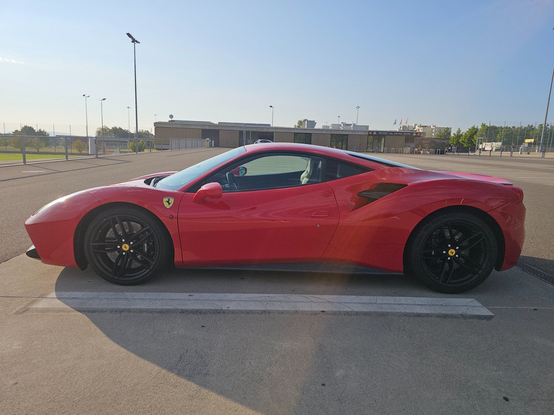 Ferrari Autos: Ferrari 488 GTB – D'occasion à Wermatswil par Mark_1 2