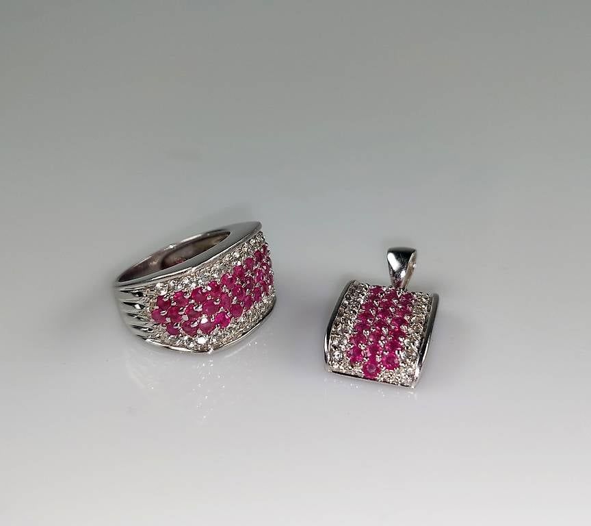 Altri gioielli: Set Ring und Anhänger Silber Rubin Weisstopas – Usato da Stans venduto da wer_fd5f 4