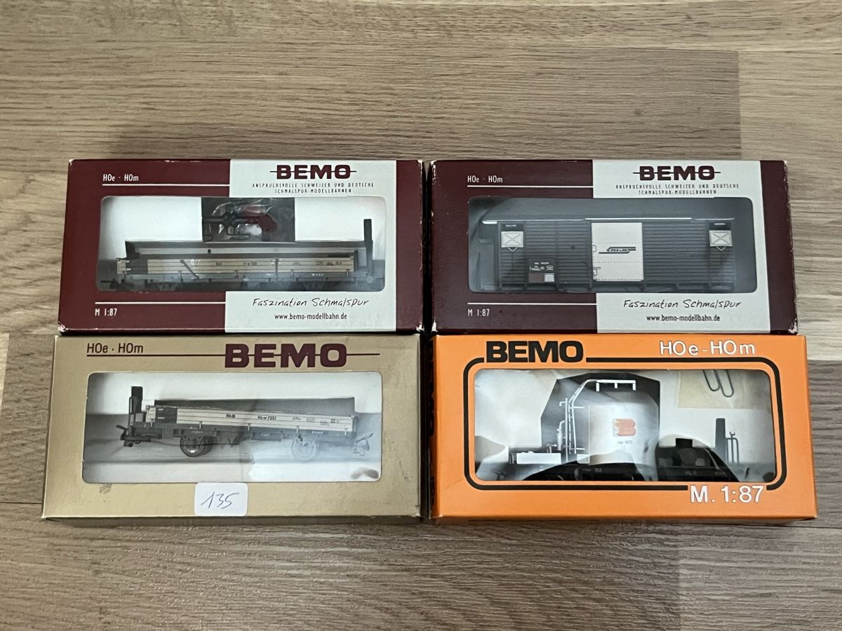 Bemo Modelleisenbahnen: Bemo 4 Güterwagen – Gebraucht aus Blonay von babast_