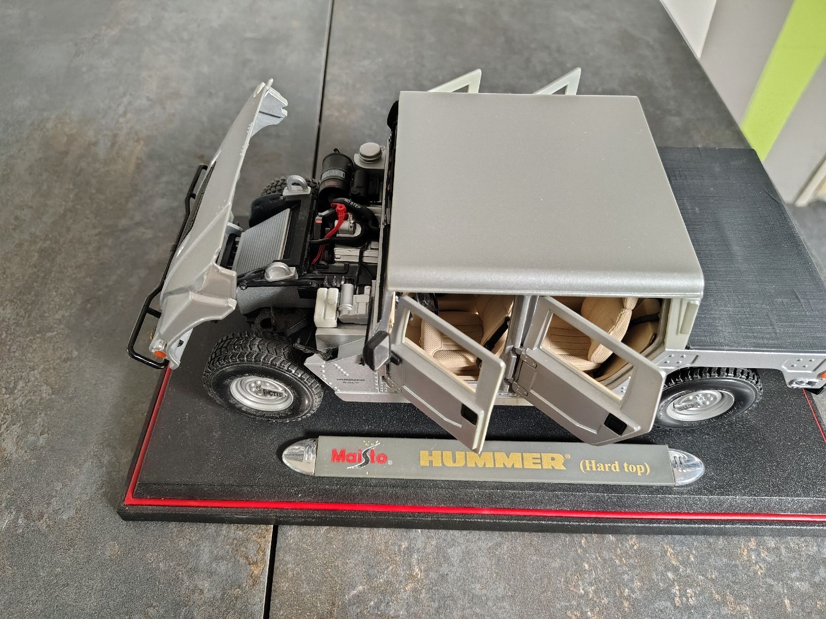Maisto Modellini d'auto: Hummer H1 1:18 – Usato da Reiden venduto da bambi84 4