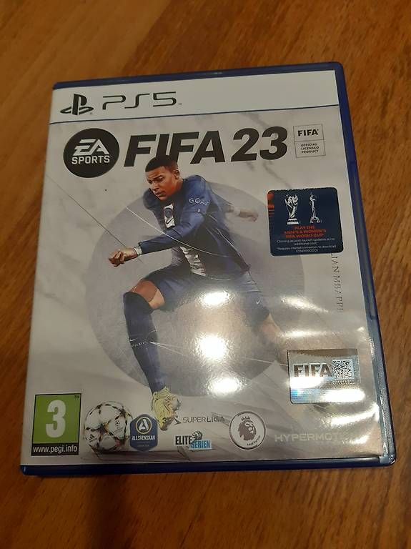 Jeux: PS5 FIFA23 – D'occasion à Zürich par vladm