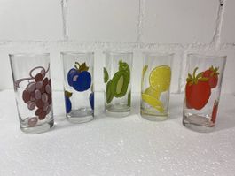 5 Gläser mit Fruchtmotiv, Trinkgläser Vintage