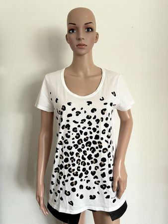 Burberry T-Shit mit Leo Print, Gr. L klein geschnitten