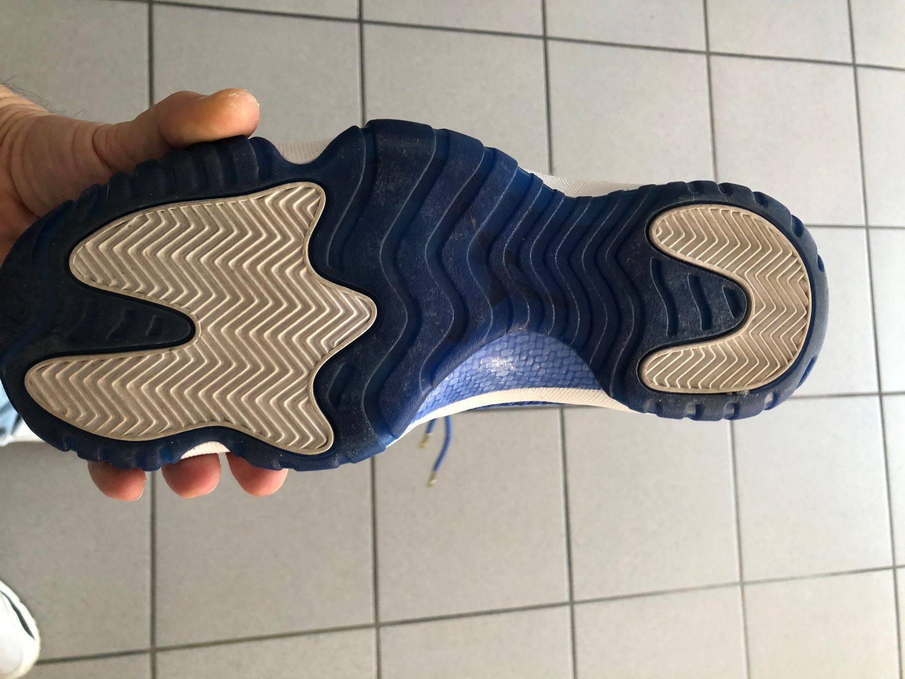 Nike Scarpe da uomo: Nike Jordan – Nuovo (secondo la descrizione) da Safenwil venduto da Johnwick1986 2