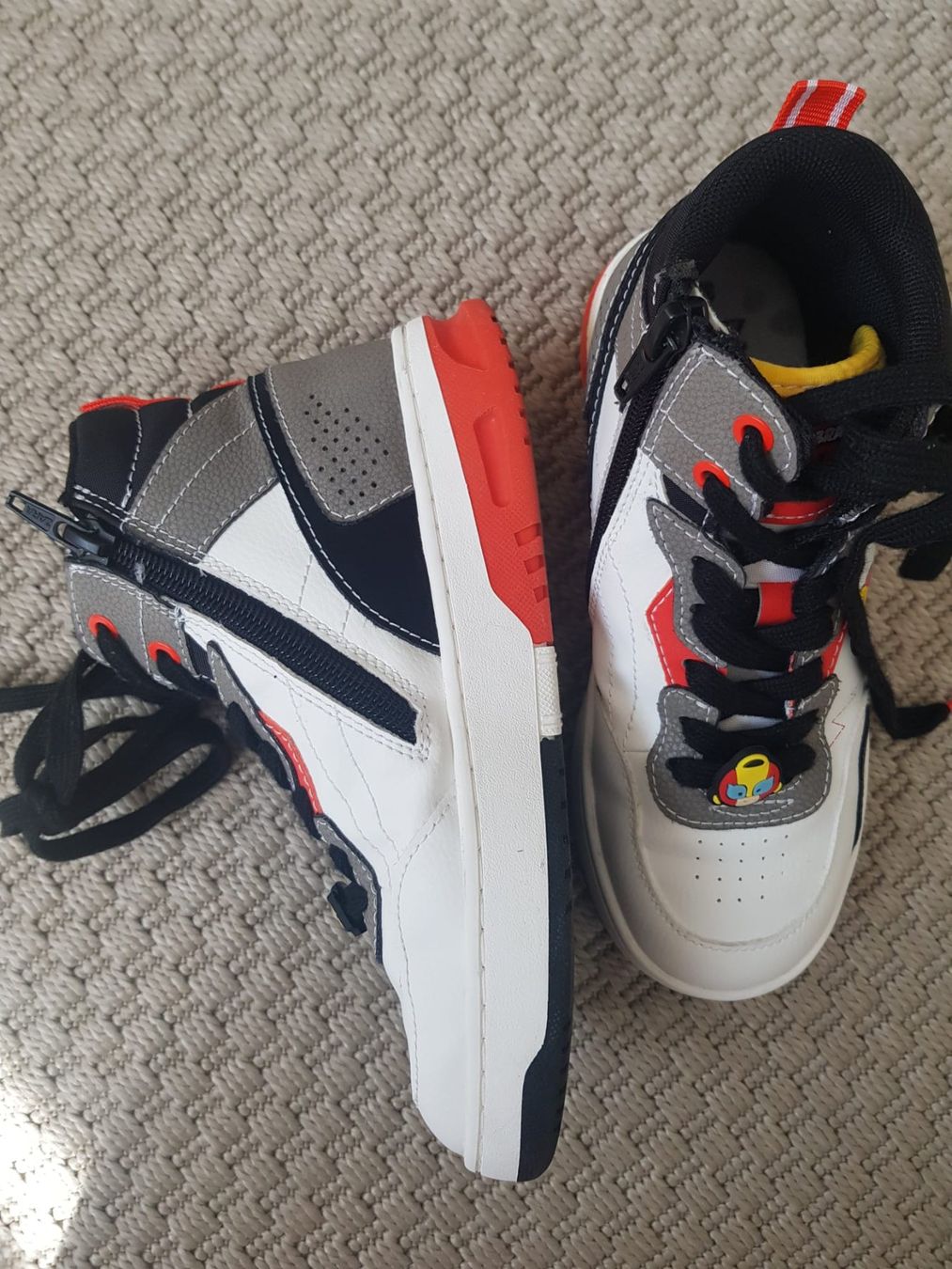 Zara Scarpe per ragazzi: Kinder Sneakers Zara – Usato da Münchenstein venduto da mt25 3