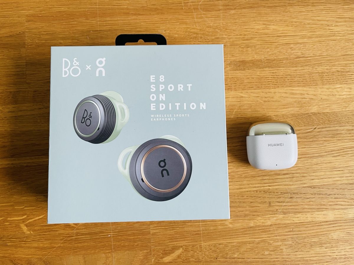Bang & Olufsen Cuffie: Écouteurs sans fil B&O E8 Sport Edition. – Usato da Zürich venduto da Ndzinga