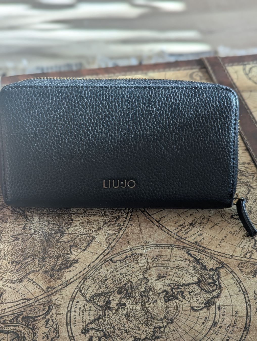 Liu Jo Portamonete: Liu Jo Wallet, Black Leather – Usato da Schlieren venduto da maseam