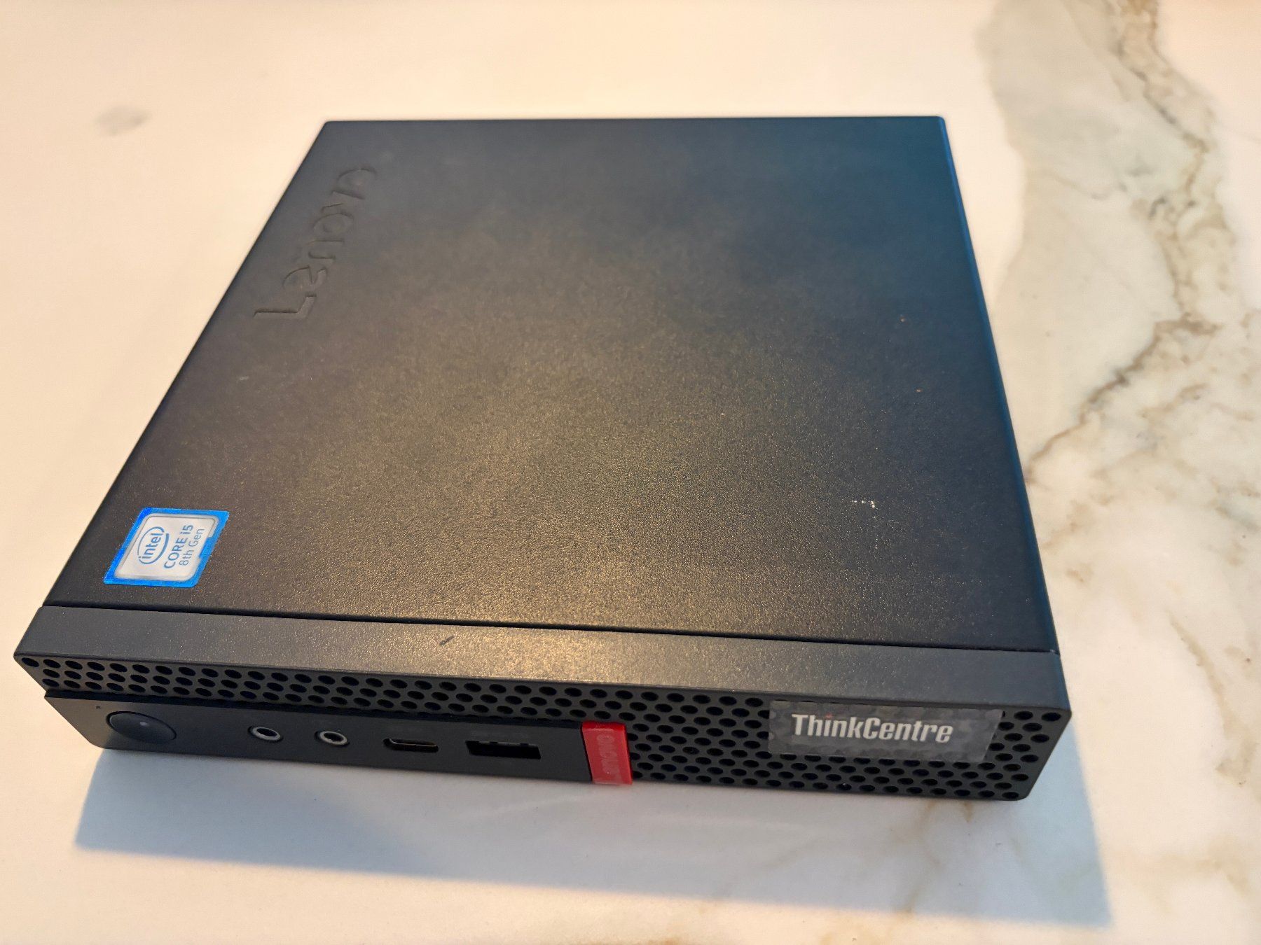 Lenovo PC: Lenovo ThinkCentre M720q Tiny – Intel Core i5 8e génération – Usato da Matran venduto da sho_6hf6