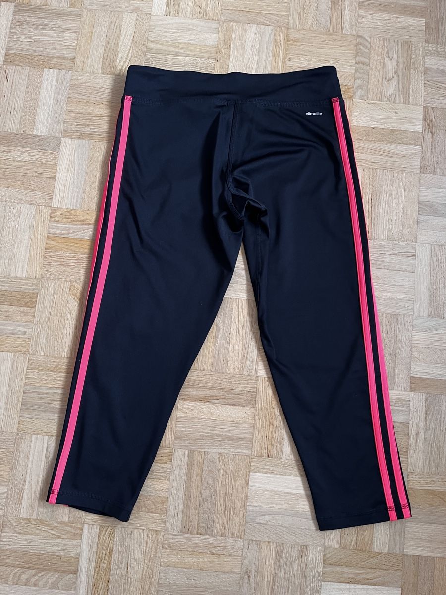 Adidas Leggings: Adidas Damen Capris Schwarz Grösse M – Gebraucht aus Zürich von Kleanthy 5