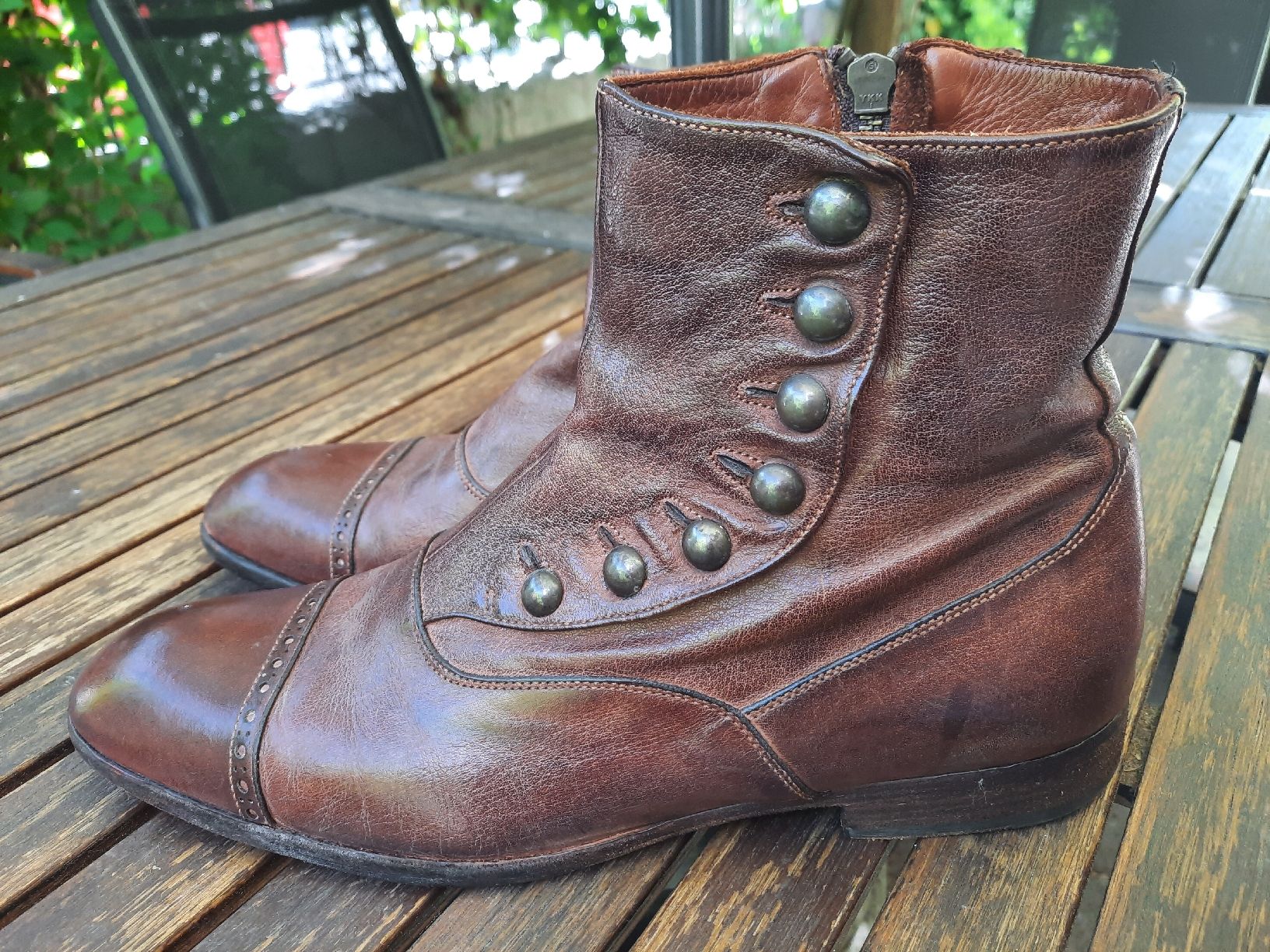 Scarpe da uomo: MANFIELD, BOTTINES CUIR à BOUTONS.. De qualité – Usato da Le Locle venduto da marylise01 1